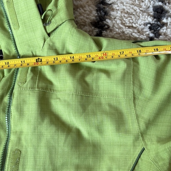 Marmot lime green winter jacket removable hood and snap waist zip close pockets - Picture 16 of 16